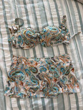 Alex Marie Paisley Bikini Top & Swim Skirt Set – Size Medium Bottom, Large Top